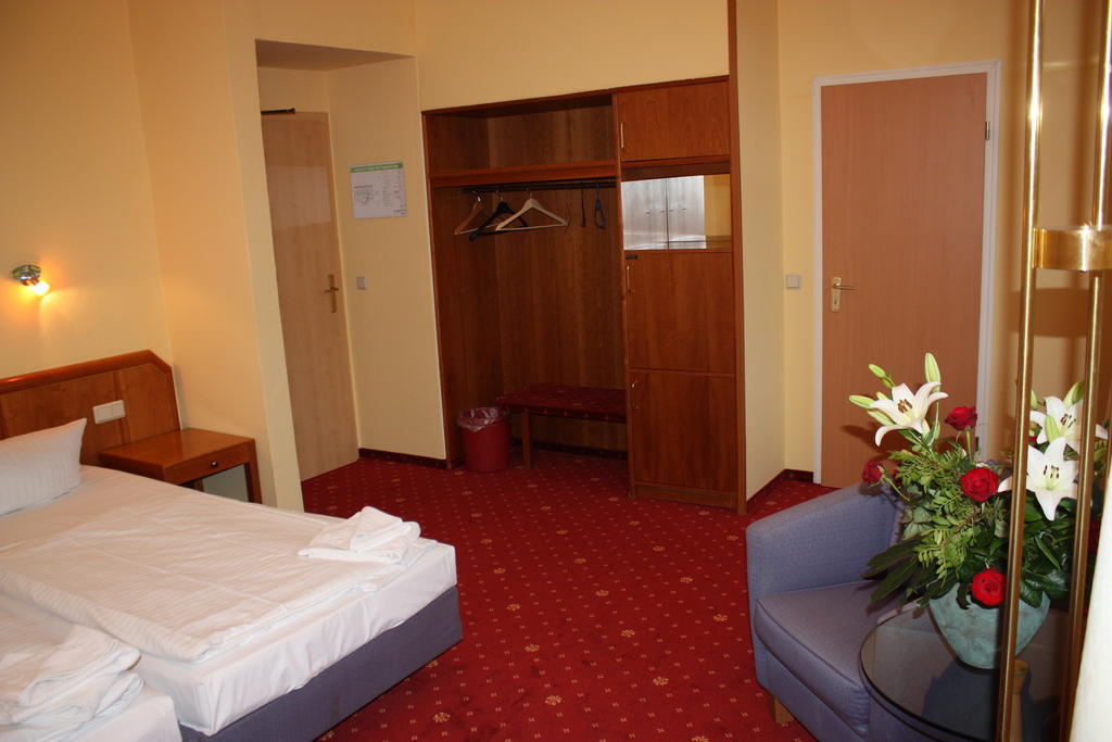 Hotel Stubenberg Gernrode  Pokój zdjęcie